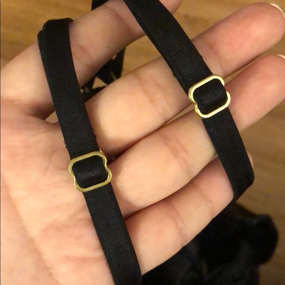 Victoria secret Bras - Picture 3 of 6